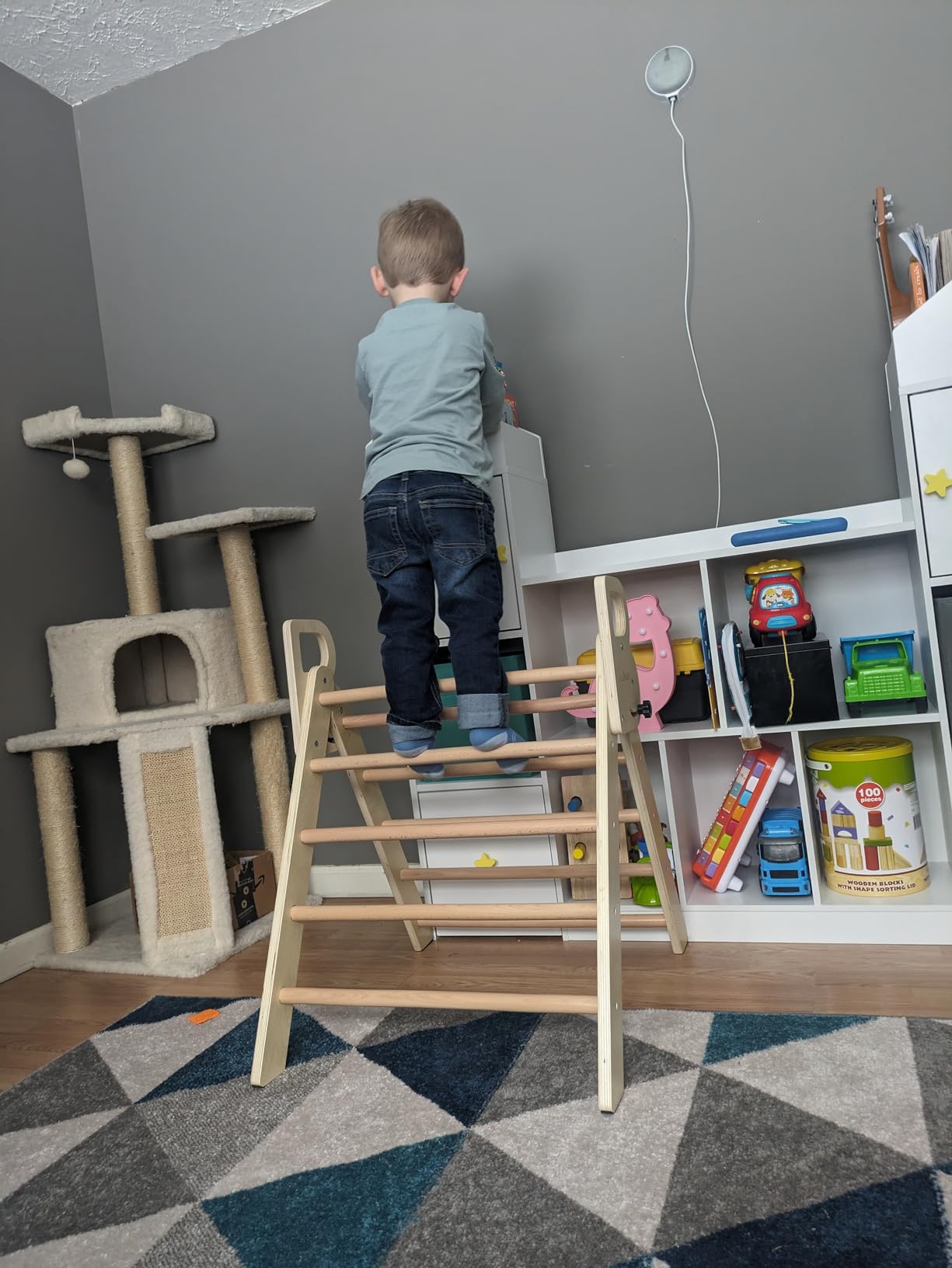 Triangle Pikler, Montessori pour aire de jeux intérieure, escalade, , échelle triangulaire pour enfant